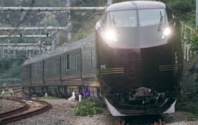 ハイグレード車両「和」特別運行でゆく　早春の東北への旅　５コース