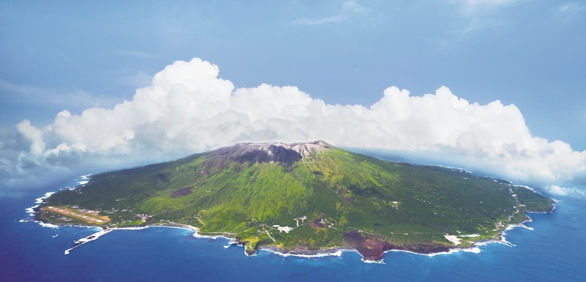 豊かな緑と火山の島　八丈島・三宅島の旅【4・5日間】
