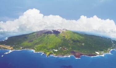 東京の火山と緑の島　八丈島と三宅島の旅【4日間】