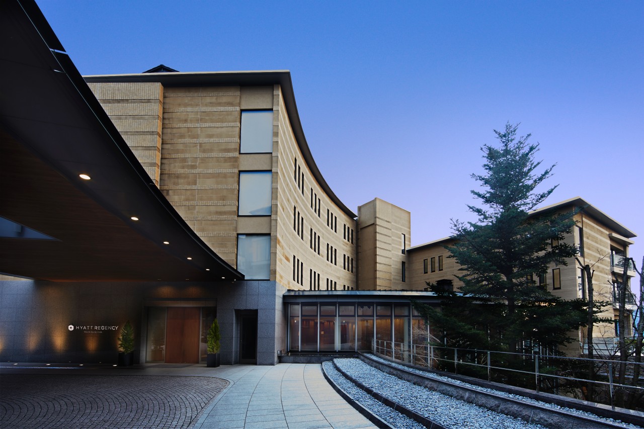 Tokyo Hakone 贅沢なお正月2022 ハイアットリージェンシー箱根宿泊コース 4日間 ワールド航空サービス