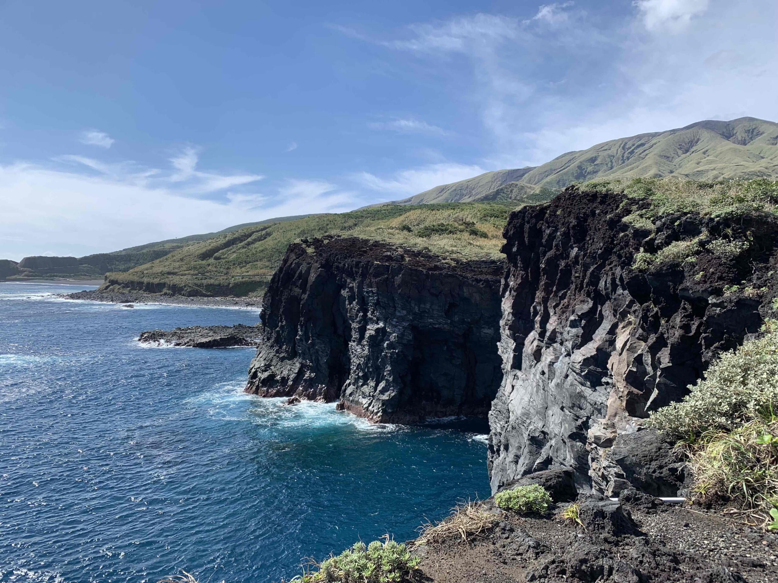 ロシオ MR03　ブラック　23.5 【北海道・沖縄・離島配送不可】 帰着レポート】豊かな緑と火山の島 八丈島・三宅島の旅4日間 | 旅の