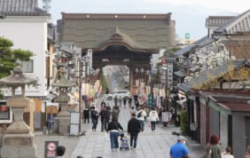 善光寺の書店　遊歴書房（長野）