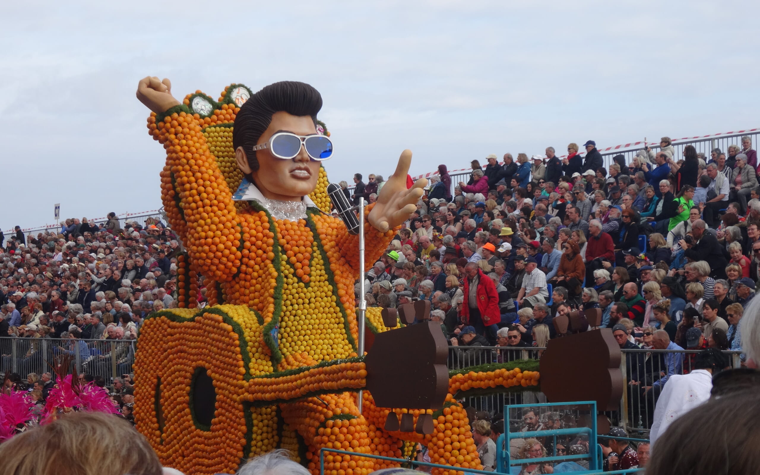 帰国レポート】ベネチア仮面カーニバルと南仏の春祭り | 旅のひろば