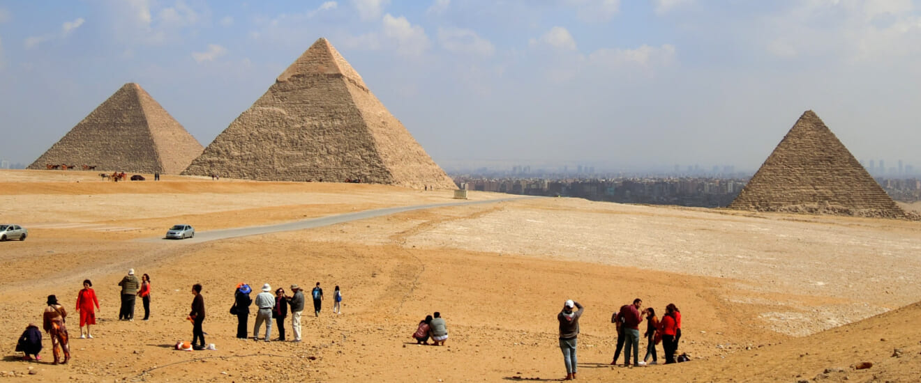 「海のエジプト」アレキサンドリア探訪とピラミッド街道の旅【6日間】