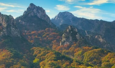 紅葉の雪岳山と伝統韓屋集落を訪ねて【5日間】