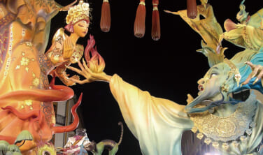 バレンシアの火祭りとアラゴンの「最も美しい村」【12日間】