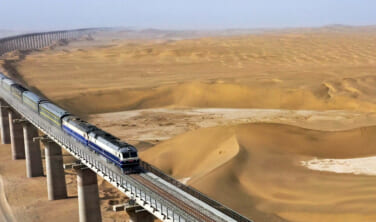 【限定12名様】タクラマカン砂漠環状鉄道3600キロ全周の旅【15日間】