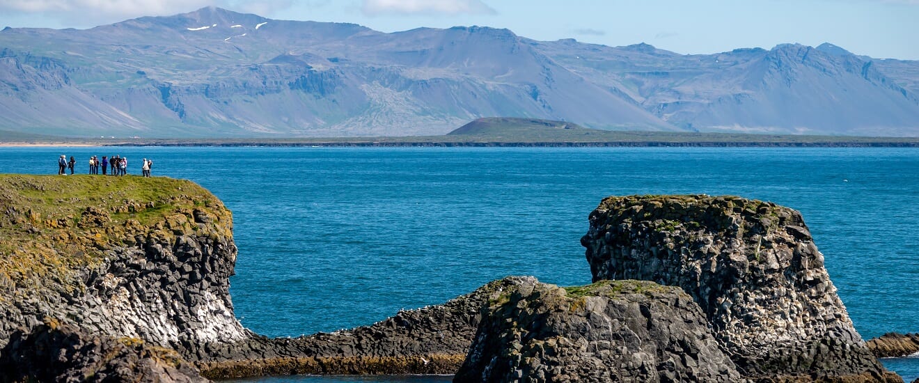 夏のアイスランド･アイルランドとオークニー諸島の船旅【19日間】