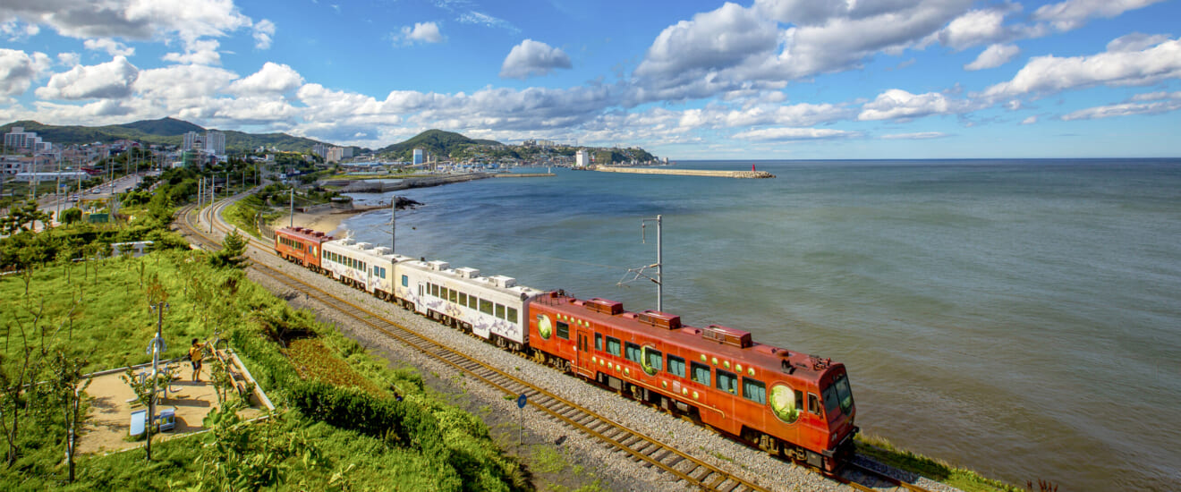 8つの世界遺産を訪ねる　韓国ローカル鉄道の旅【6日間】