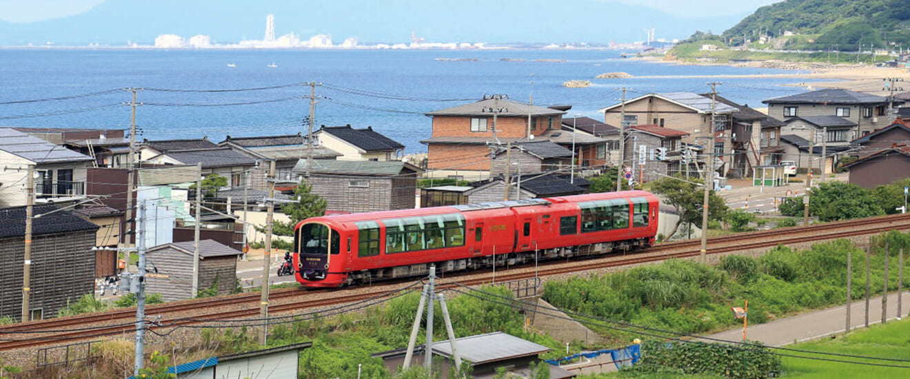 3つの観光列車を楽しむ　越中から信州への旅【3日間】