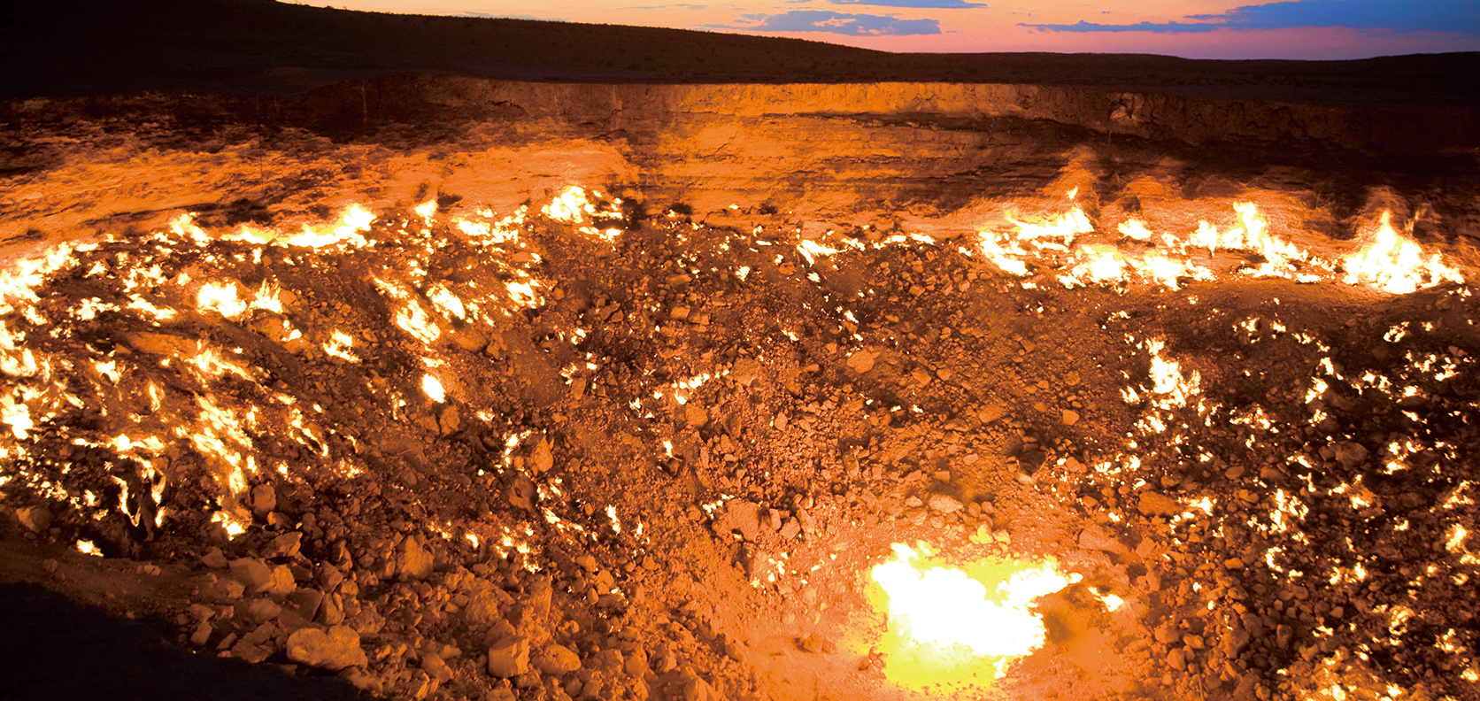 帰国レポート】絶景 地獄の門、ヤンギ・カラも訪ねる トルクメニスタン