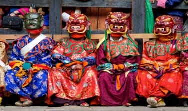 神秘の国ブータンと聖地ブムタン谷への旅【11日間】