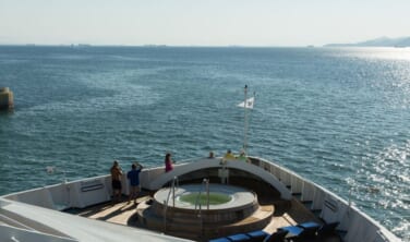 コスタリカとパナマ運河通峡の船旅【12日間】