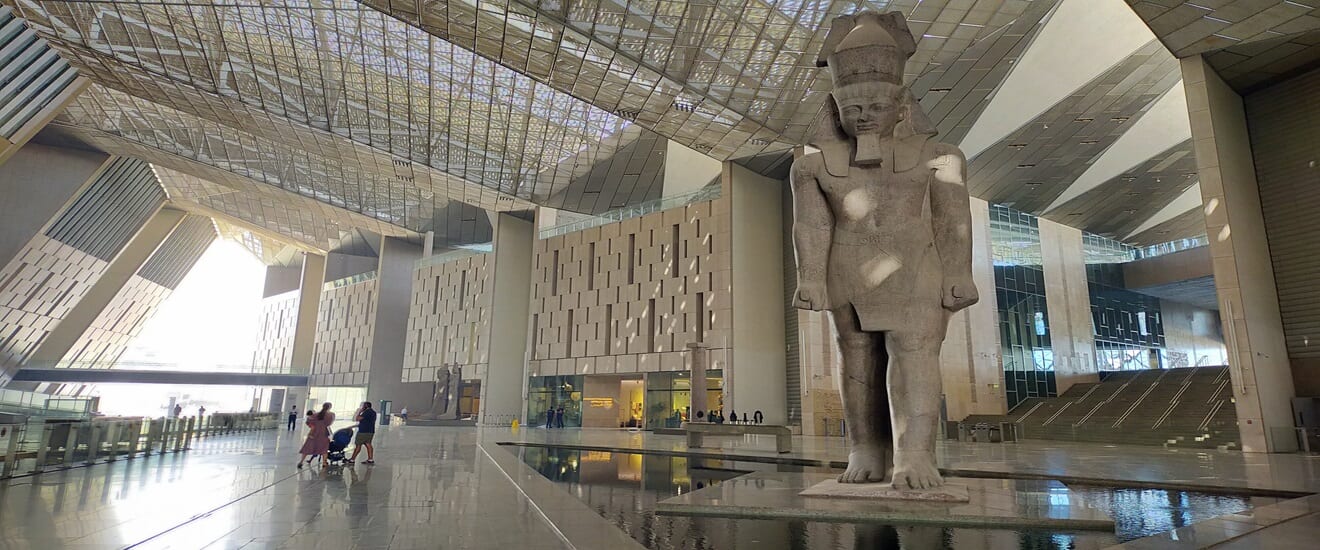 【関空発】夢のファーストクラスで愉しむ　帆船ダハベイヤでゆく　エジプト・ナイル川クルーズの旅 【12日間】