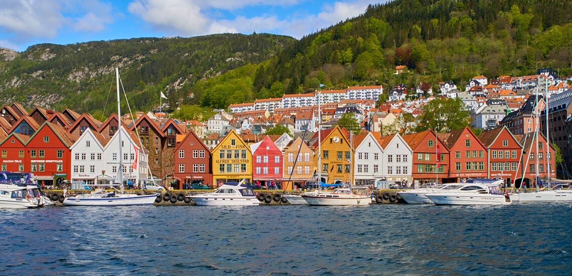 【中部発】古都ベルゲンとノルウェー南部フィヨルドの旅【10日間】