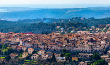 コートダジュールの小さな村ヴァンスとニース滞在の旅【10日間】