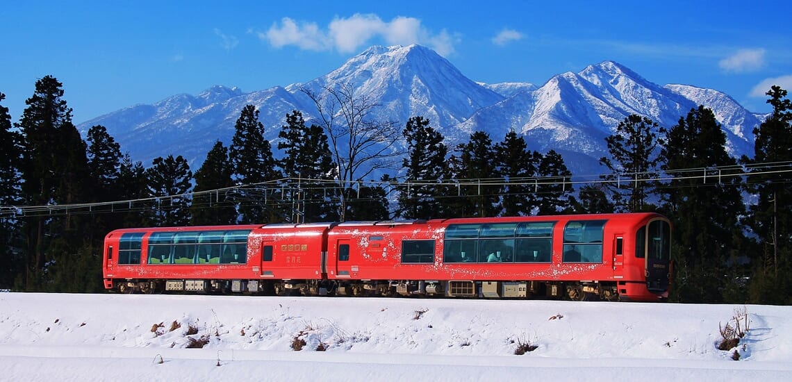 えちごトキめき鉄道「雪月花」と雪国ガストロノミーの旅【3日間】
