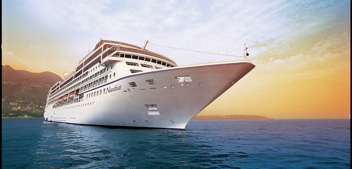 ～テンダーで6か所上陸～　地中海、エーゲ海、アドリア海を巡る船旅【15日間】