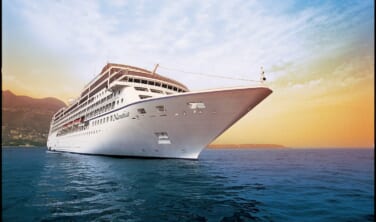 ~テンダーで6か所上陸~ 地中海、エーゲ海、アドリア海を巡る船旅【15日間】