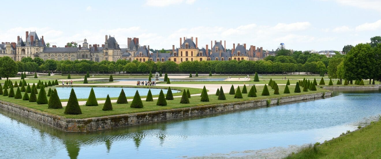 夏のイル・ド・フランスとセーヌ上流域への船旅【10日間】