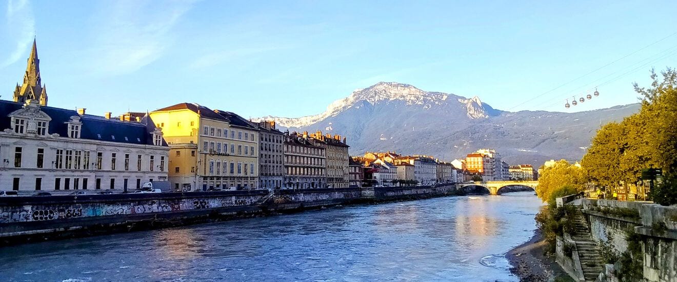 自然豊かな文化都市グルノーブルと歴史薫る古都リヨンの旅【10日間】