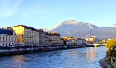 自然豊かな文化都市グルノーブルと歴史薫る古都リヨンの旅【10日間】