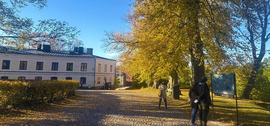 秋色のラップランドと北極圏オーロラチャンスの旅　9日間