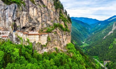 ジョージアの秘境・スワネティ地方とトラブゾンの旅【10日間】