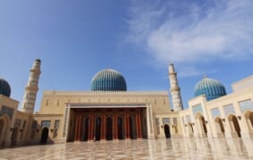 【帰国レポート】美しきアラビアの世界　大砂丘に泊まるオマーンの旅