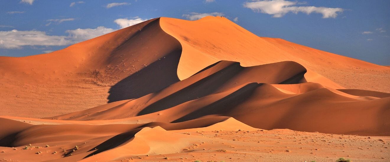 世界最古の赤い砂漠ナミブとナミビア周遊の旅【10日間】