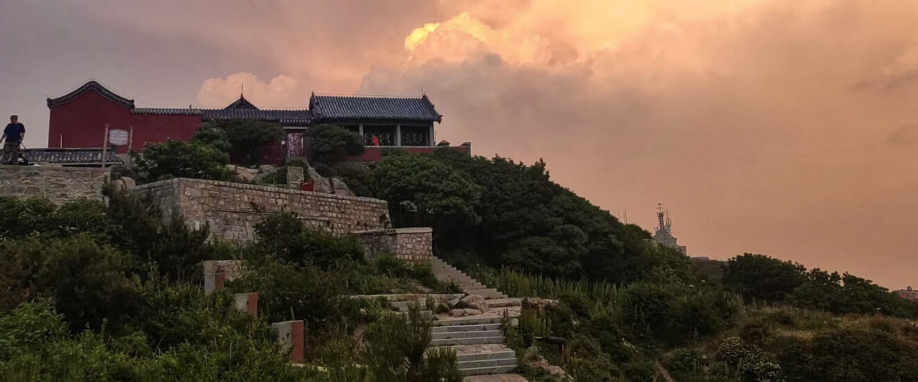 【関空発】「泰山」山上の宿泊と孔子の故郷「曲阜」の旅【6日間】