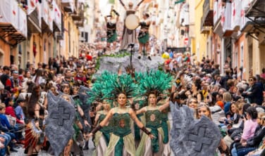 2つの祭で彩るモロッコと南スペインの旅【12日間】