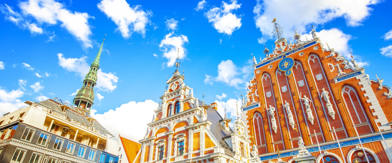 バルト三国の美しい古都と城を訪ねて【12日間】