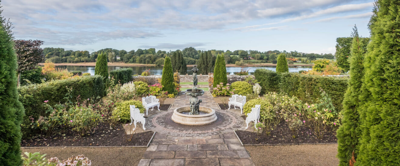 アイルランドの小さな高級ホテルと夏に巡るガーデンの旅　【11日間】