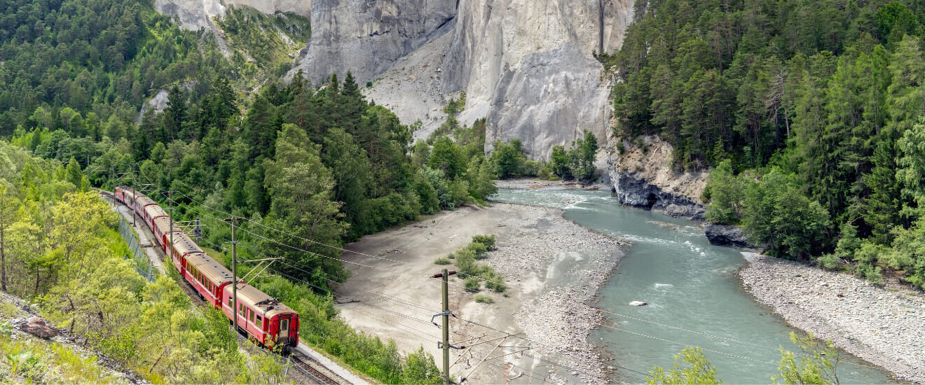 6つの景勝ルートとアレッチ氷河の旅【10日間】