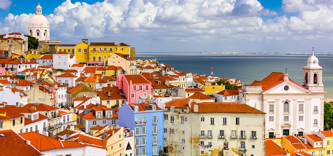 【速報・注目の旅】連泊で見どころを網羅した　ポルトガル周遊の旅