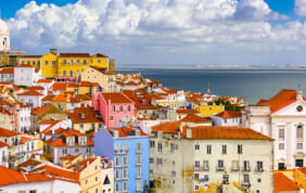 【速報・注目の旅】連泊で見どころを網羅した　ポルトガル周遊の旅