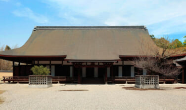 Aコース　唐招提寺「御影堂」特別参観と語り部と巡る奈良町散歩の旅【3日間】