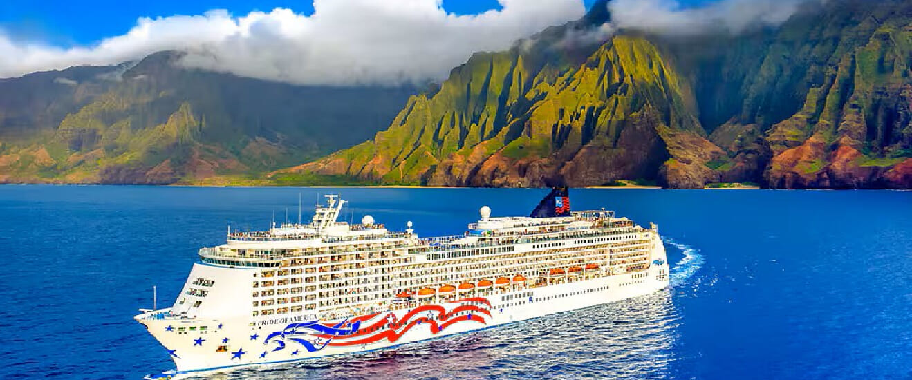 プライド・オブ・アメリカ　ハワイ4島の船旅【10日間】