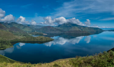 インドネシア　神秘のトバ湖・サモシール島への旅【6日間】